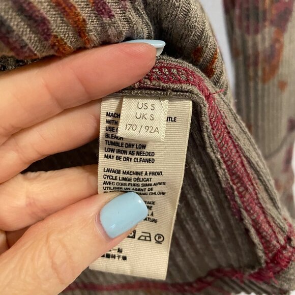 Free People Layer Me Henley Gray Floral Size S - Picture 5 of 9